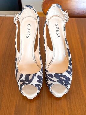GUESS Navy and Cream Peep-Toe Slingback Heels